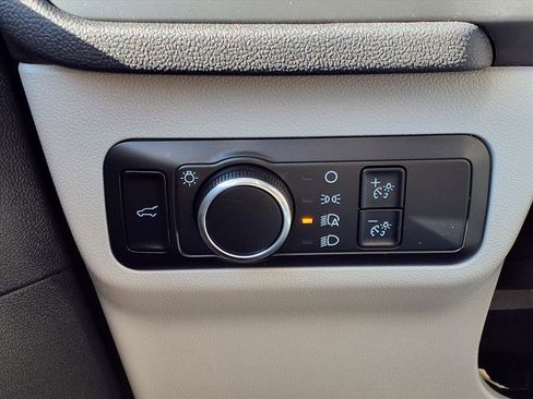 Used 2024 Ford Escape Active image 12