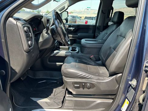 Used 2020 Chevrolet Silverado 3500 LTZ w/ LTZ Premium Package AWD/4WD image 8