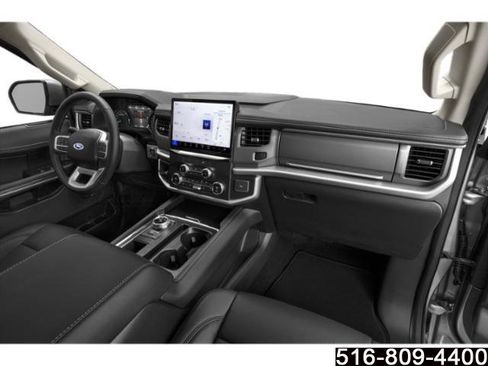 Used 2023 Ford Expedition XLT AWD/4WD image 16