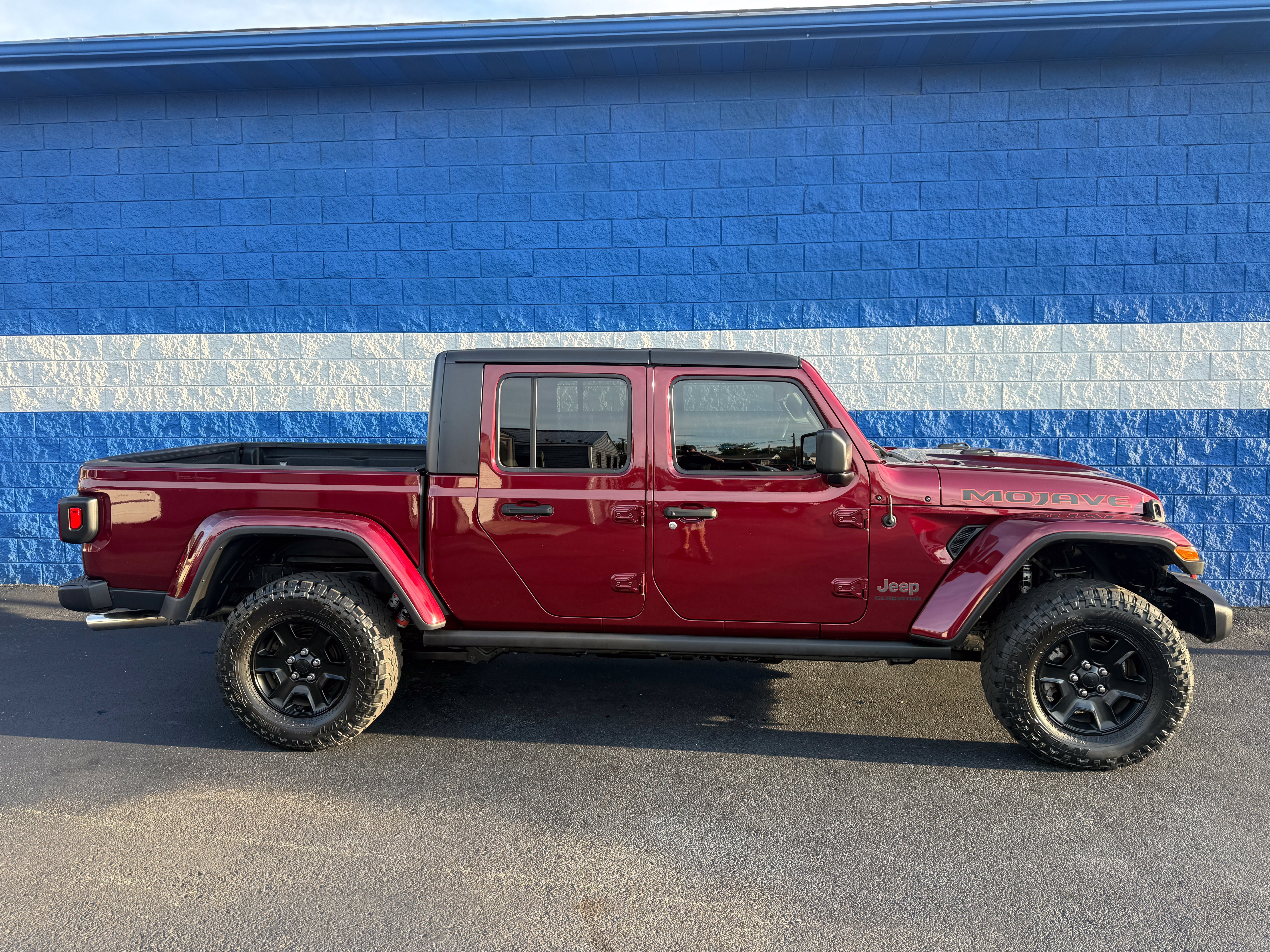 Used 2021 Jeep Gladiator Mojave w/ Cold Weather Group AWD/4WD image 2