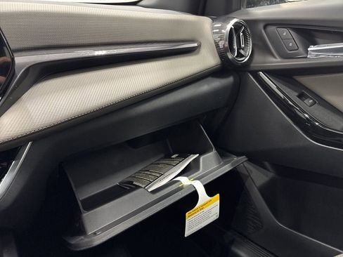 New 2026 Chevrolet Equinox LT w/ Convenience Package II image 16