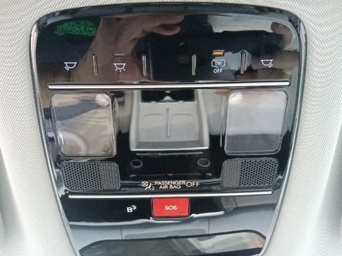 Used 2025 Hyundai Santa Fe SEL image 25