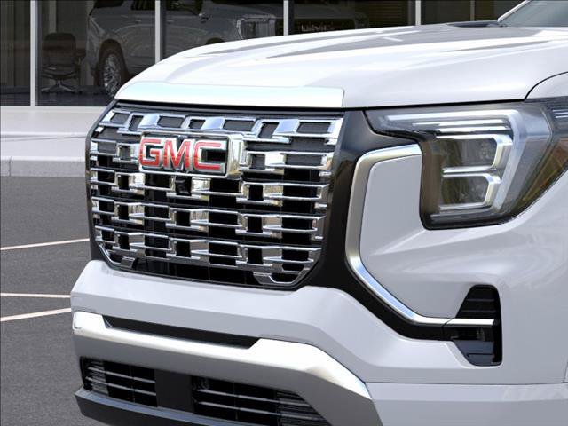 New 2027 GMC Terrain Denali w/ LPO, Floor Liner Package AWD/4WD image 13