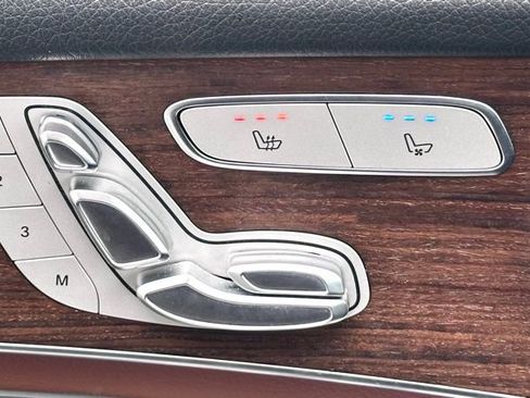 Used 2021 Mercedes-Benz GLC 300 4MATIC Coupe image 26