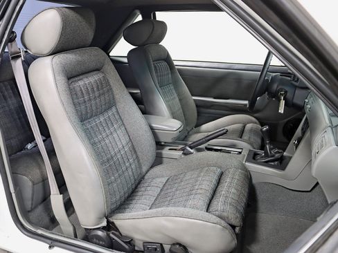 Used 1989 Ford Mustang LX RWD image 20