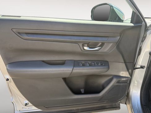 Used 2023 Honda CR-V EX image 10