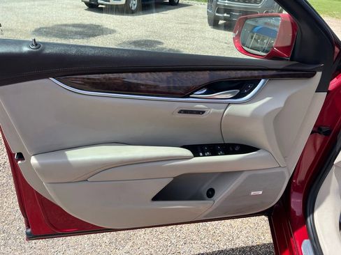 Used 2013 Cadillac XTS Luxury w/ Driver Awareness Package FWD image 24