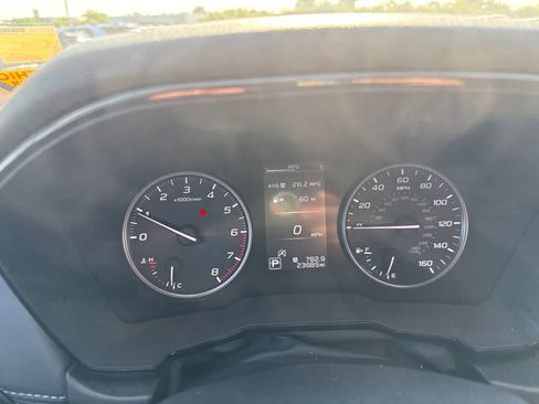 Used 2024 Subaru Outback Premium AWD/4WD image 18