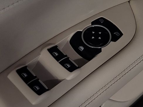 Used 2019 Lincoln MKZ Premiere FWD image 27