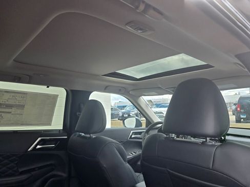 New 2025 Mitsubishi Outlander SEL AWD/4WD image 9