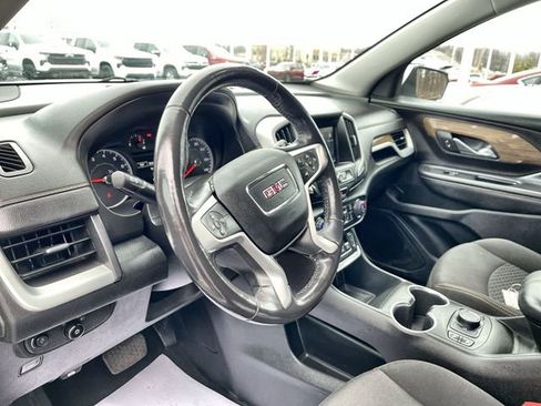 Used 2018 GMC Terrain SLE w/ Driver Convenience Package image 10