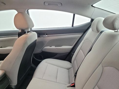Used 2018 Hyundai Elantra SEL image 18