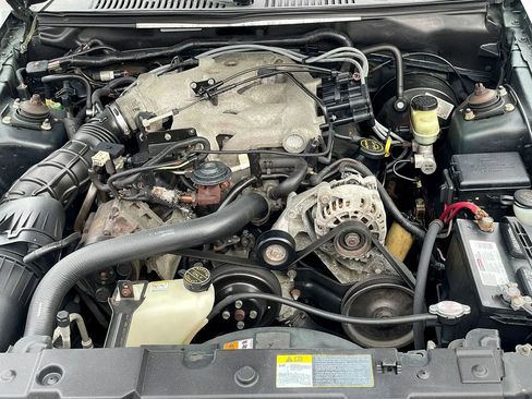 Used 2001 Ford Mustang Premium image 22