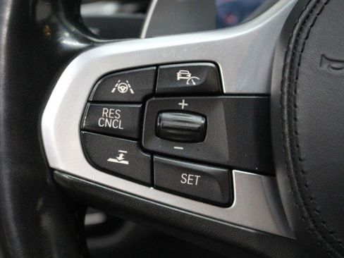 Used 2019 BMW M550i xDrive M550i xDrive image 11