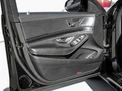 Used 2020 Mercedes-Benz S 63 AMG 4MATIC Sedan image 40