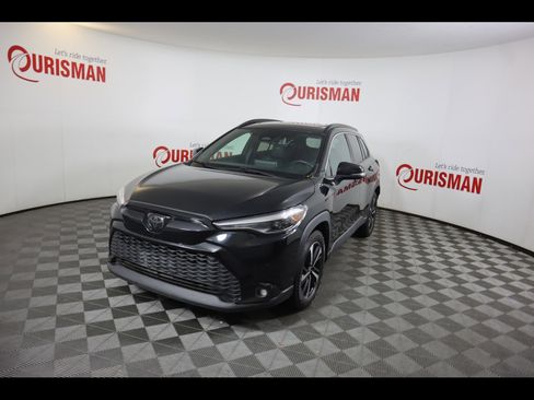 Used 2024 Toyota Corolla Cross AWD Hybrid w/ Convenience Package image 2