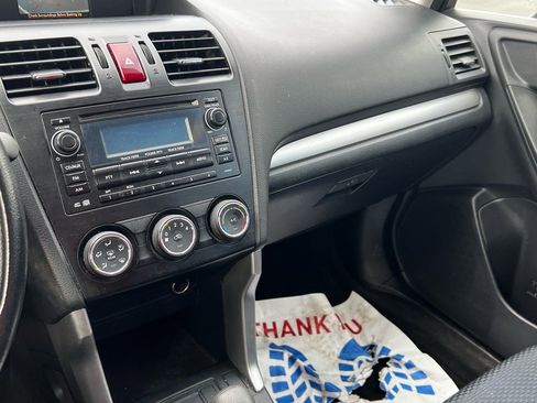 Used 2015 Subaru Forester 2.5i image 17