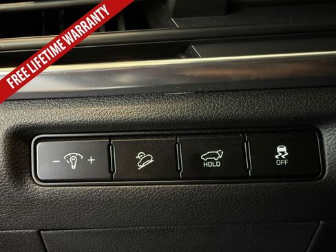 Used 2023 Kia Telluride AWD image 40