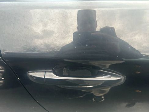 Used 2018 Subaru Outback 2.5i Limited image 5