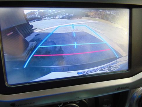 Used 2015 Toyota 4Runner SR5 Premium image 41