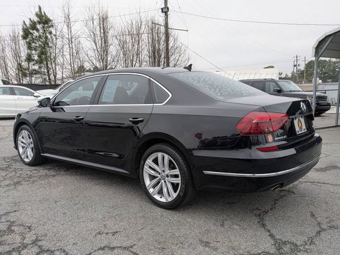 Used 2018 Volkswagen Passat 2.0T SE image 7