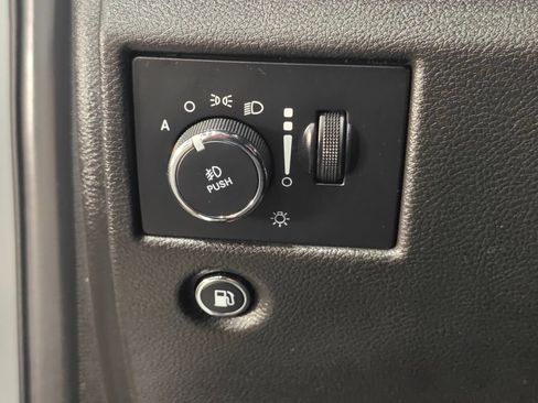 Used 2021 Jeep Grand Cherokee Laredo X AWD/4WD image 52