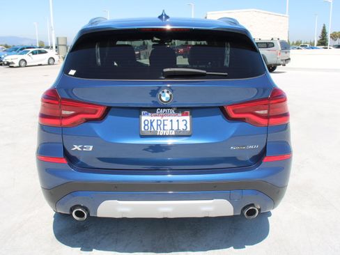 Used 2019 BMW X3 sDrive30i w/ Convenience Package RWD image 4