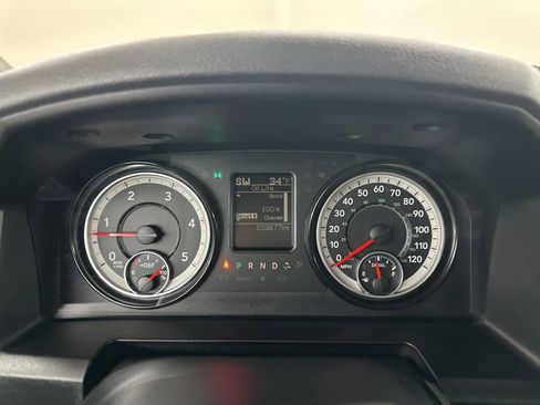 Used 2017 RAM 3500 Tradesman w/ Chrome Appearance Group image 38