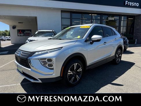 Used 2024 Mitsubishi Eclipse Cross SE AWD/4WD image 2