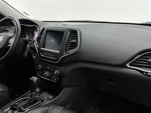 Used 2023 Jeep Cherokee Altitude Lux w/ Lux Elite Package image 35