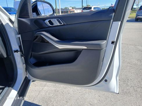 Used 2019 BMW X5 xDrive40i w/ Premium Package 2 image 20