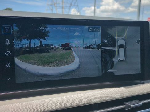 New 2026 Hyundai Tucson Limited w/ Tow & Go Package FWD image 26