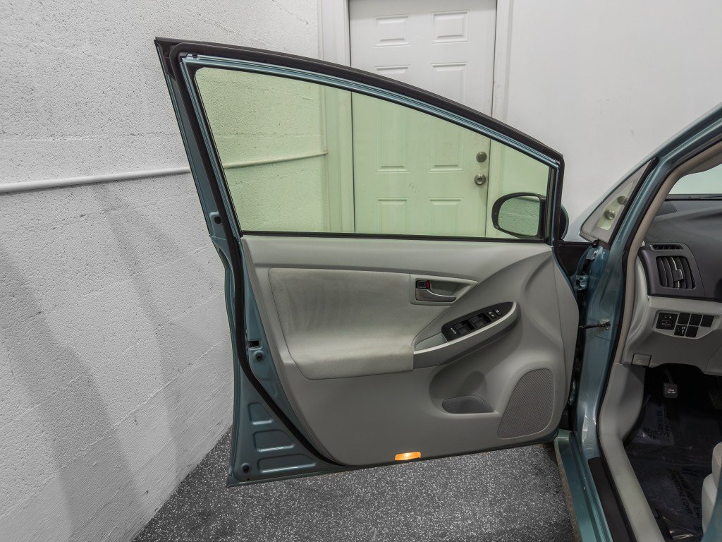 Used 2015 Toyota Prius Two FWD image 11