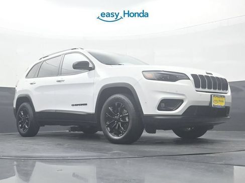 Used 2023 Jeep Cherokee Altitude Lux AWD/4WD image 27