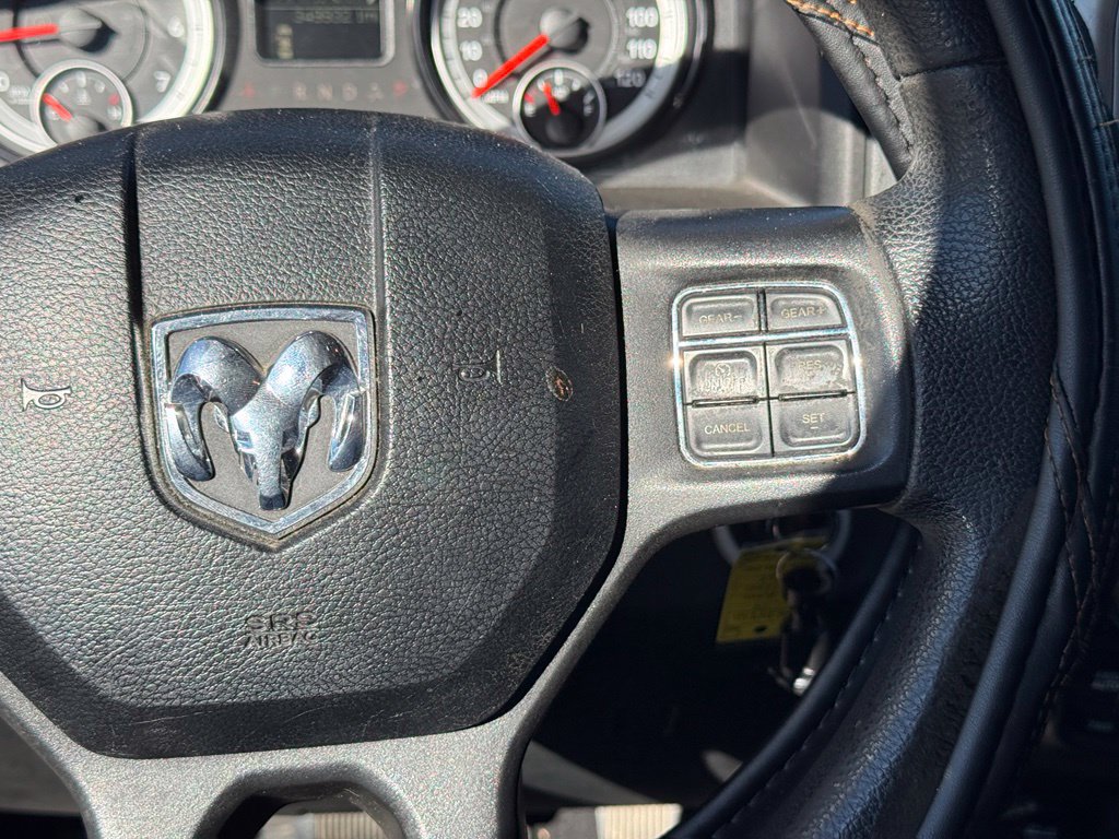 Used 2014 RAM 1500 Classic SLT AWD/4WD image 18