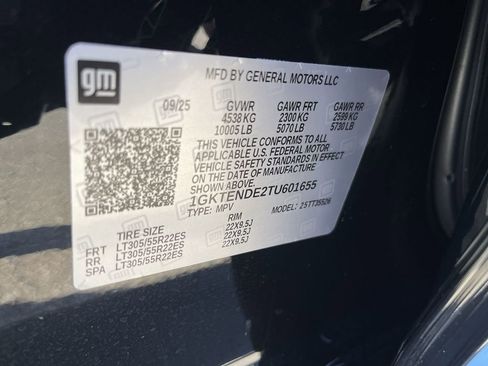 New 2026 GMC Hummer EV SUV w/ LPO, Roof Cross Rail Package AWD/4WD image 34