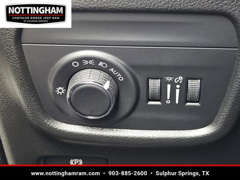 New 2025 Jeep Grand Cherokee L Laredo w/ Luxury Tech Group I image 17