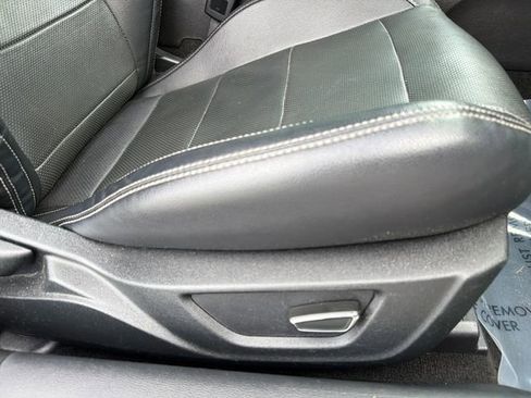 Used 2019 Ford Mustang GT Premium RWD image 32