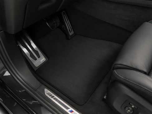 Used 2022 BMW X6 xDrive40i w/ M Sport Package AWD/4WD image 38