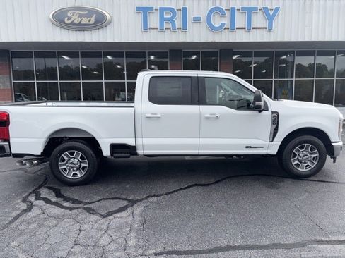 New 2026 Ford F350 Lariat image 22