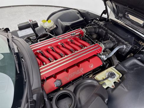 Used 2001 Dodge Viper RT/10 image 24