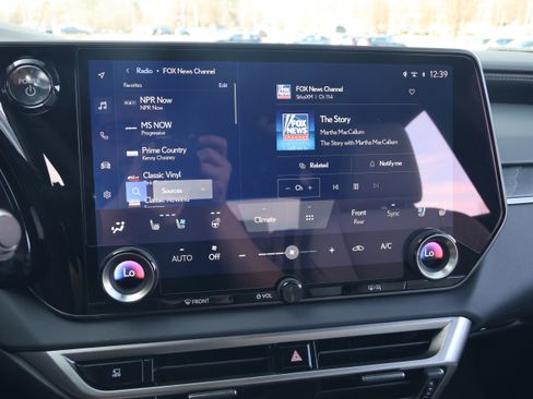 Certified 2026 Lexus RX 350h w/ Convenience Package image 19