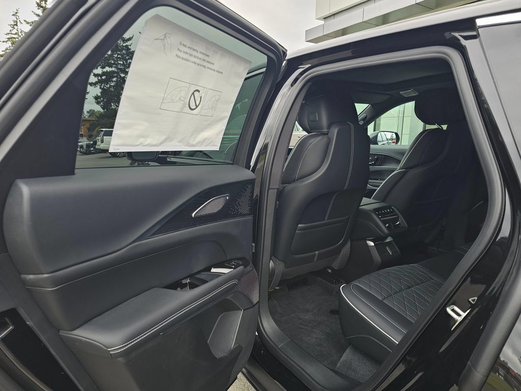 New 2027 Cadillac Lyriq Signature Luxury w/ Nappa Leather Package AWD/4WD image 18
