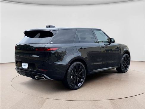 New 2026 Land Rover Range Rover Sport Dynamic SE AWD/4WD image 5