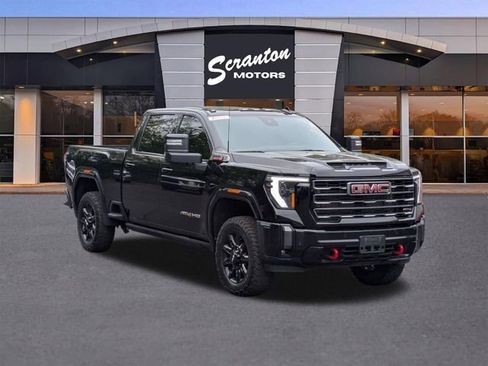 Used 2024 GMC Sierra 2500 AT4 w/ AT4 Premium Plus Package AWD/4WD image 7