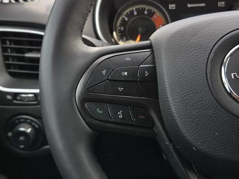 Used 2022 Jeep Cherokee Trailhawk AWD/4WD image 25