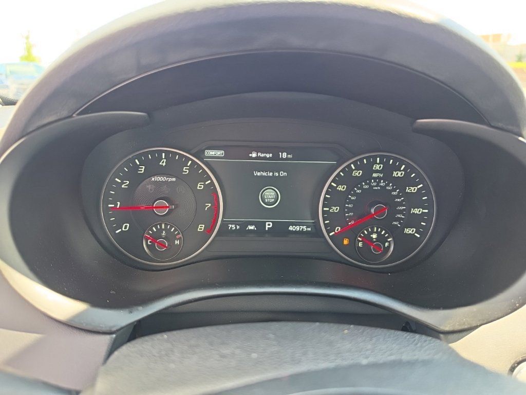 Used 2019 Kia Stinger Premium AWD/4WD image 15