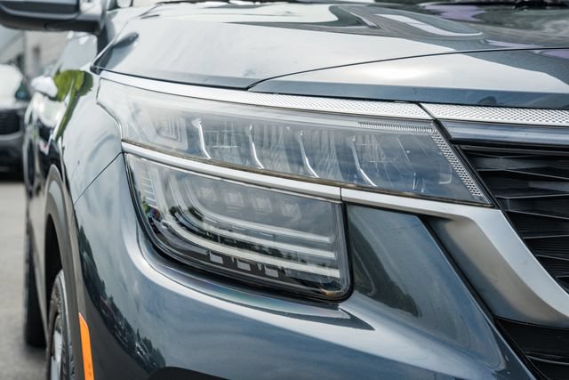 Used 2021 Kia Seltos SX w/ SX Sunroof Package AWD/4WD image 17