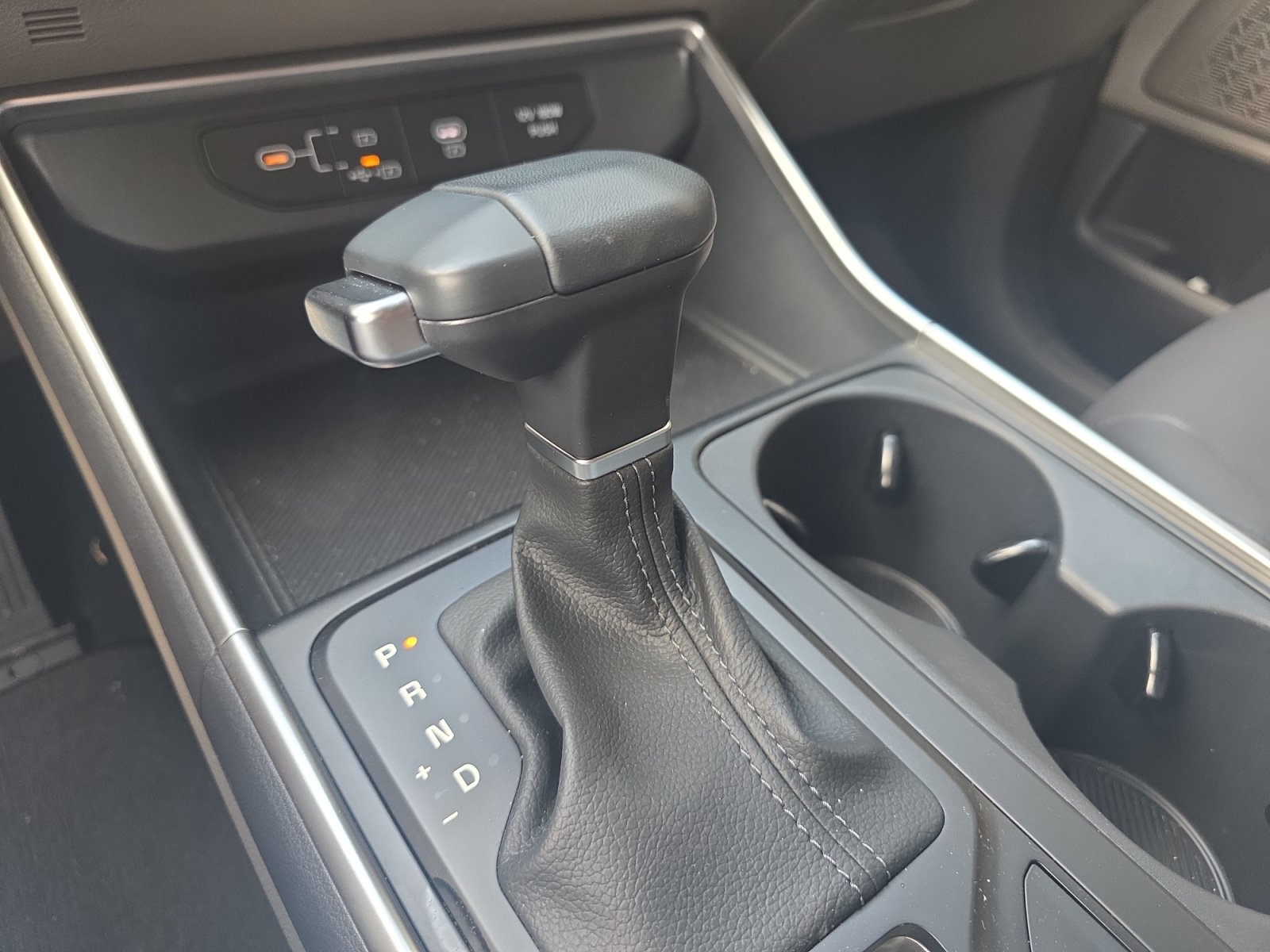 Certified 2026 Kia Carnival FWD image 20