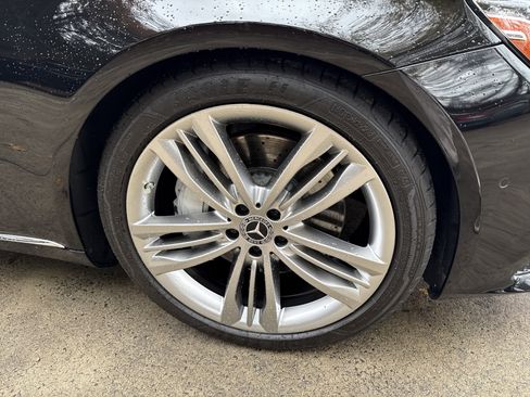 Used 2019 Mercedes-Benz S 560 Sedan image 12